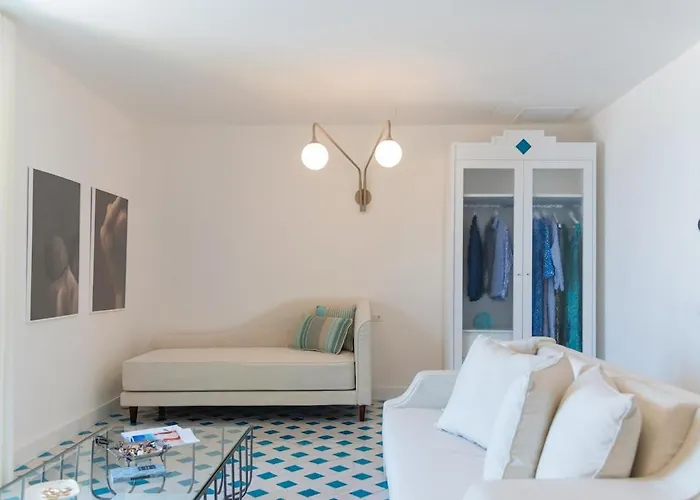 Maison Marika